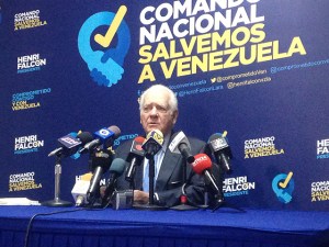 Entrevista: El “Tigre” que pretende llevar a Henri Falcón a la presidencia de Venezuela