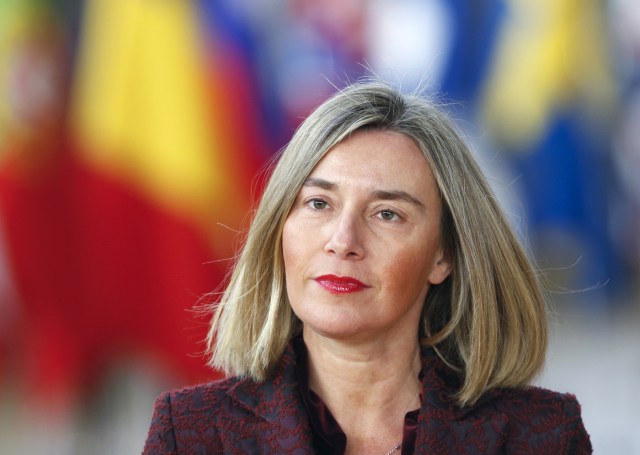 En la imagen de archivo, la máxima representante de la Política Exterior de la UE, Federica Mogherini, a su llegada a una cumbre de líderes comunitarios en Bruselas, el 22 de marzo de 2018. REUTERS/François Lenoir