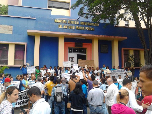 Foto: Hospitales de Lara se unieron a la protesta nacional contra la crisis humanitaria / Cortesía 