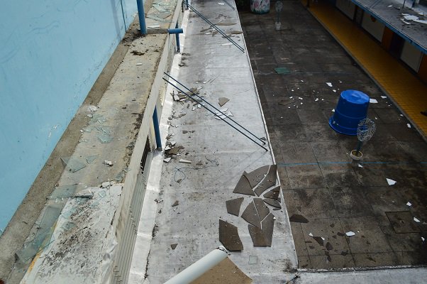 Foto: Daños materiales dejó movimiento telúrico en la sede de la ULA en Tovar / Leonardo León
