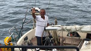 Turco que da la vuelta al mundo en velero llegó por accidente a Venezuela
