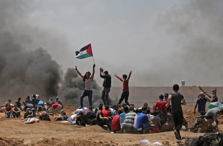 Al menos 52 palestinos muertos y dos mil heridos en protestas en Gaza