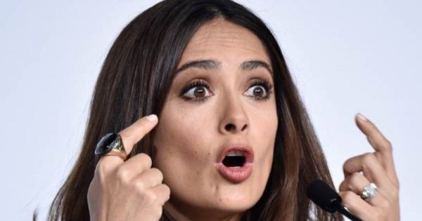 2016-10-24-salma-hayek-pide-votar-por-clinton-y-llama-a-trump-hombre-sin-principios-70a-97330827