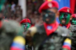 Familiares de militares en Venezuela exigen su liberación