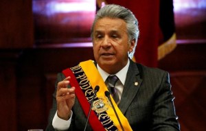 Presidente de Ecuador anuncia exoneración de impuestos a empresarios para reactivar economía