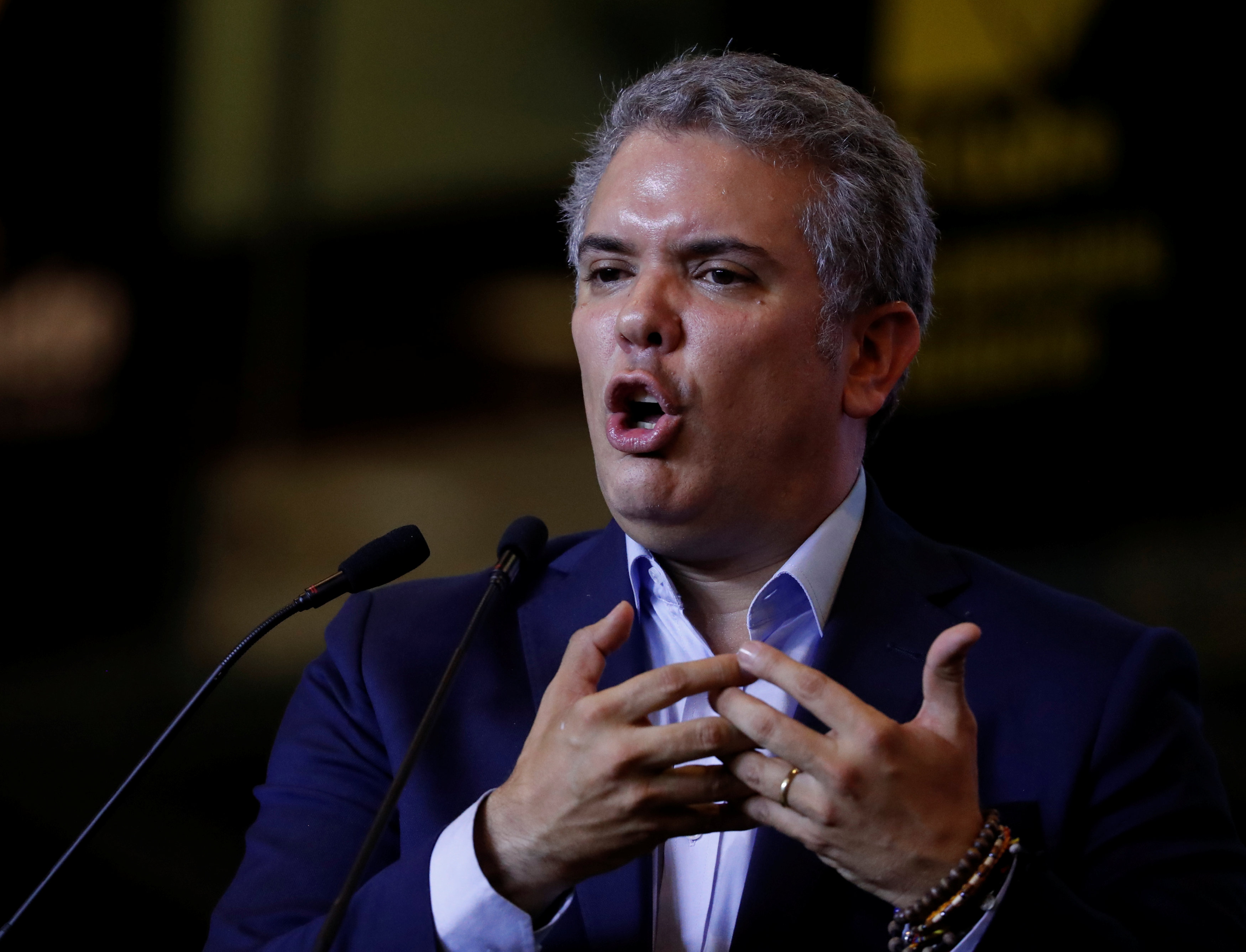 Presidente electo de Colombia rechaza persecución a oposición y a Machado