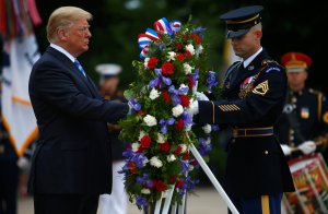 Trump destaca los logros de su Administración en el Día de los Caídos