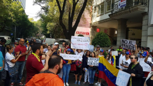 Venezolanos en México protestaron contra proceso ilegítimo de este #20May