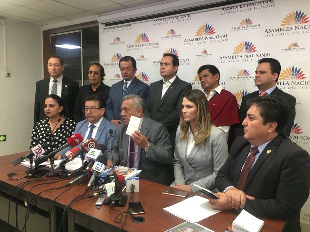 Diputados ecuatorianos declaran a sus ciudadanos en Venezuela en estado de vulnerabilidad