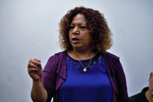 Periodista venezolana denuncia que alguien más votó por ella (Video)