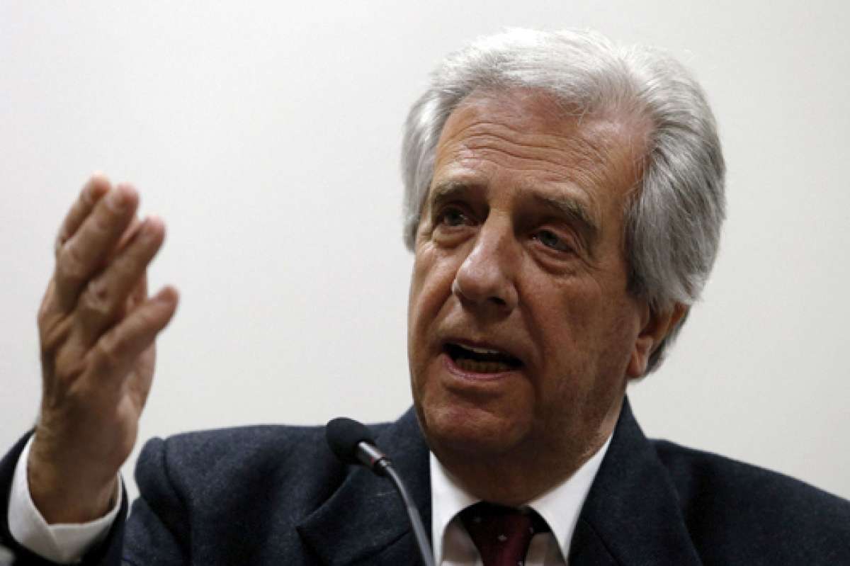 Presidente de Uruguay va a Suiza para presentar informe de Comisión de la OMS