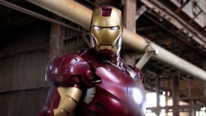 EN VIDEO: “Iron Man” batió récord mundial al sobrevolar un lago en Reino Unido