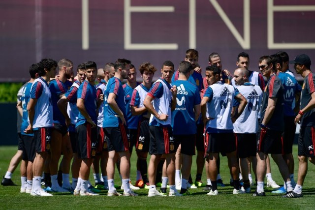 El equipo de fútbol de España asistirá a una sesión de entrenamiento en la Academia de Krasnodar el 11 de junio de 2018, antes del torneo de fútbol de la Copa Mundial Rusia 2018. / AFP PHOTO / Pierre-Philippe MARCOU