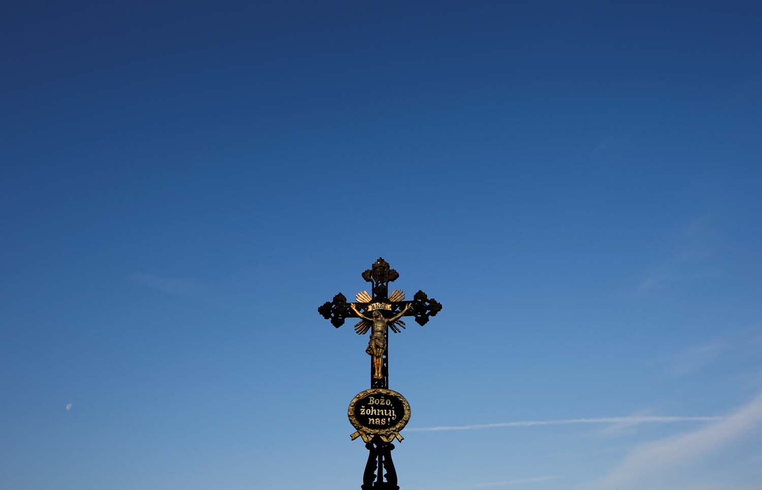 Los crucifijos de la discordia son desde hoy obligatorios en Baviera (Fotos)