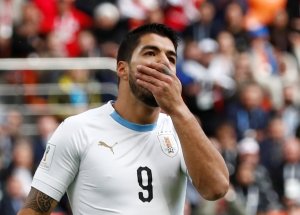 Lucho Suárez dio positivo por Covid-19, según la Federación Uruguaya de Fútbol