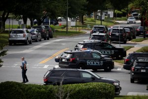 Varios muertos deja tiroteo en sala de prensa de un periódico en Annapolis, Maryland
