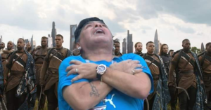 Los mejores memes de la “transformación” de Maradona en el partido de Argentina-Nigeria