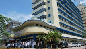 Trabajadores del Hospital Central de San Cristóbal exigen aumento y mejores condiciones laborales 