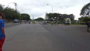 Protesta de estudiantes de la Unexpo en Barquisimeto por la falta de transporte #5Jun (Fotos)