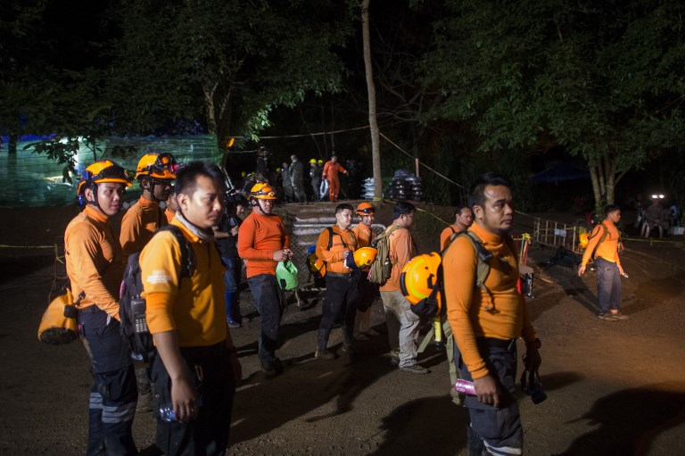Murió un socorrista en la cueva de Tailandia tras ayudar a niños atrapados