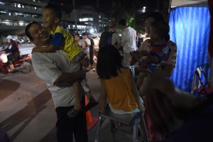 Rescatados los doce niños y el entrenador atrapados en la cueva de Tailandia