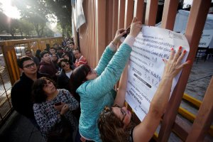 Los mexicanos comienzan a votar en las elecciones generales