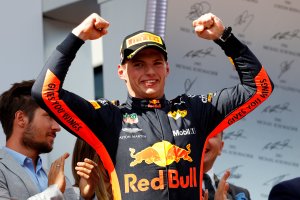Verstappen gana en Austria y Vettel recupera el liderato de la Fórmula Uno