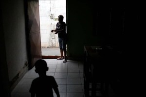 Cortes eléctricos en Maracaibo: una tortura que mina la salud física y mental