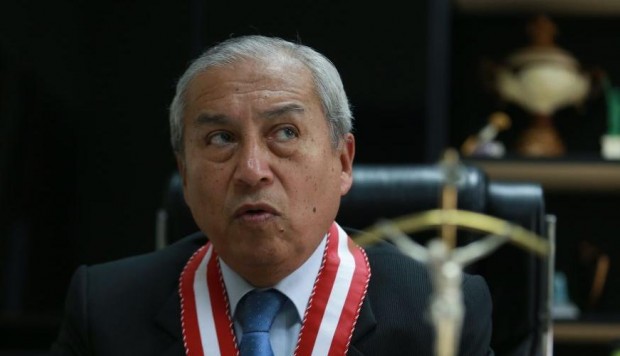 Nuevo fiscal general de Perú afirma que combatirá criminalidad de cuello blanco