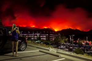 Incendio en California arrasa 18.000 hectáreas en dos días