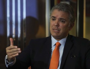 Extranjero informó de un ataque contra Duque, según ministro de Defensa colombiano