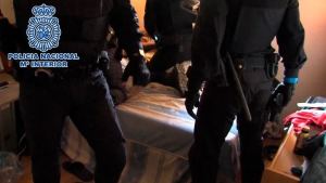 Detenidos en Madrid 39 miembros de bandas latinas que cometían robos violentos