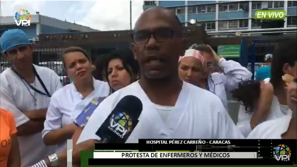 Médicos y enfermeros del Hospital Pérez Carreño se mantienen en paro indefinido #27Jul