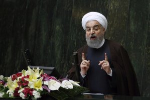 Irán descarta cualquier negociación con EEUU mientras haya sanciones