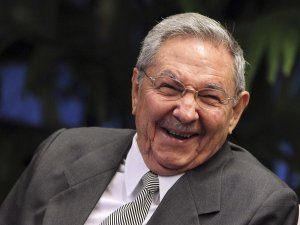 Raúl Castro reconoce que el Socialismo no incentiva el trabajo y la innovación, pero insiste en el control social