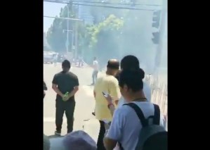 Explosión afuera de la embajada de EEUU en Pekín (Video)