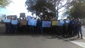 Trabajadores de Venezolana de Cementos protestan por sueldos dignos #3Jul
