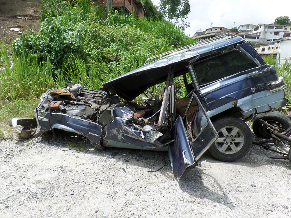 Un muerto y cuatro heridos deja aparatoso accidente en la carretera Panamericana