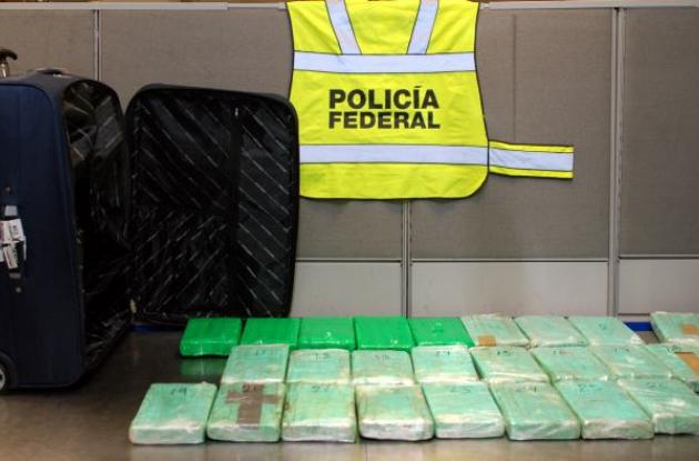 Detienen a persona con siete millones de dólares y cocaína en Veracruz