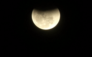 Siga #EnVivo el eclipse total de Luna más largo del siglo XXI