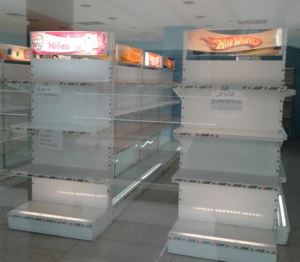 Jugueterías en Aragua venden sus estanterías porque no pueden reponer inventarios