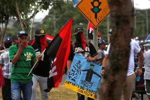 Ortega se aferra al poder en Nicaragua pese a presión interna y externa