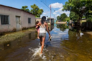 EN FOTOS: Las inundaciones en Venezuela añaden más drama a la crisis