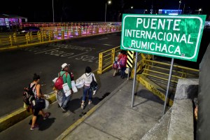 Migración Colombia reporta normalidad en salida de venezolanos a Ecuador