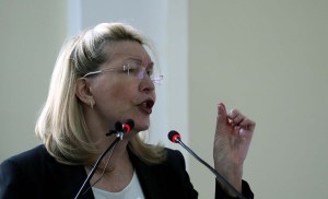 Luisa Ortega Díaz: Quien usurpa el cargo de Fiscal General modificó el estatuto del MP a conveniencia del régimen