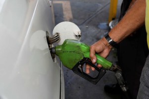 Transportistas siguen sin respuesta sobre precio de la gasolina