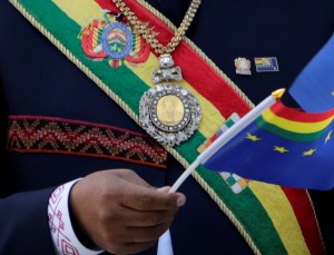 Capturan a un peruano por robo de medalla presidencial boliviana