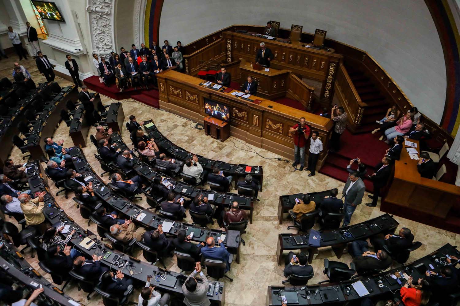 AN aprueba como no admisible la mediación de Zapatero en Venezuela