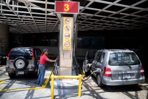 Costo de la gasolina incluirá IVA a partir del 1 de octubre
