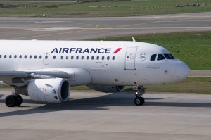Sindicatos de Air France amenazan con oleada de huelgas